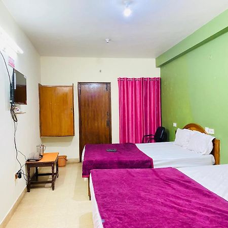 Hotel Nakshatra Ooty Luaran gambar
