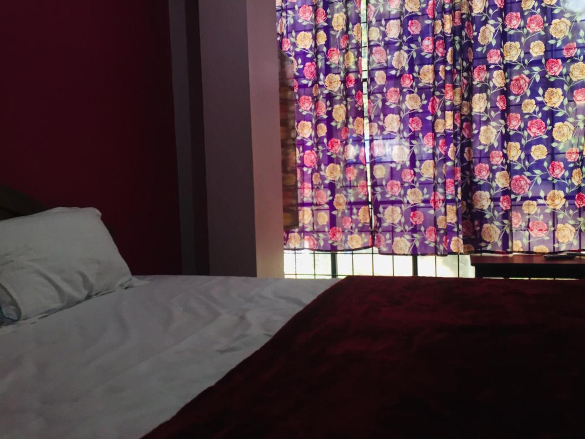 Hotel Nakshatra Ooty Luaran gambar