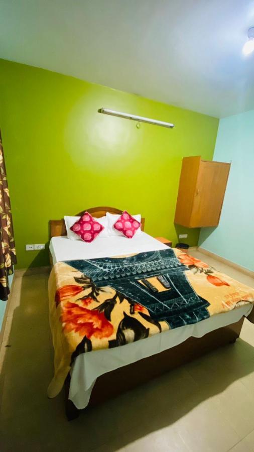 Hotel Nakshatra Ooty Luaran gambar