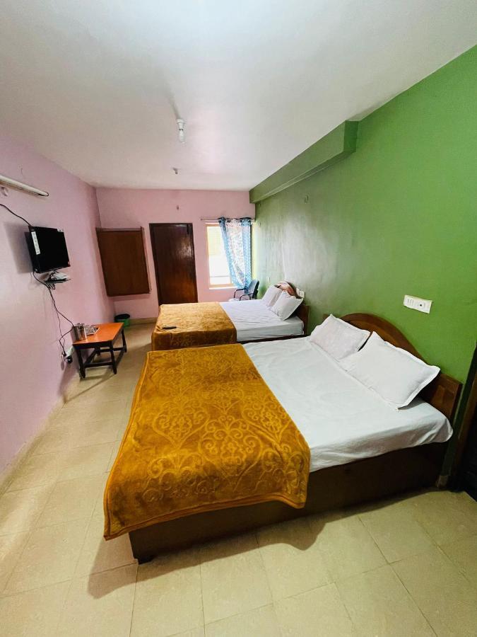 Hotel Nakshatra Ooty Luaran gambar