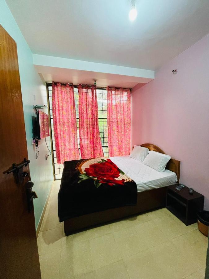 Hotel Nakshatra Ooty Luaran gambar