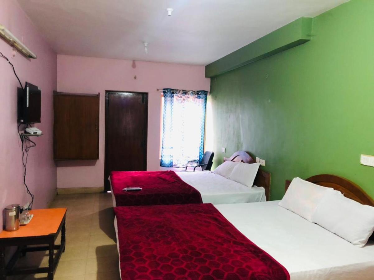 Hotel Nakshatra Ooty Luaran gambar