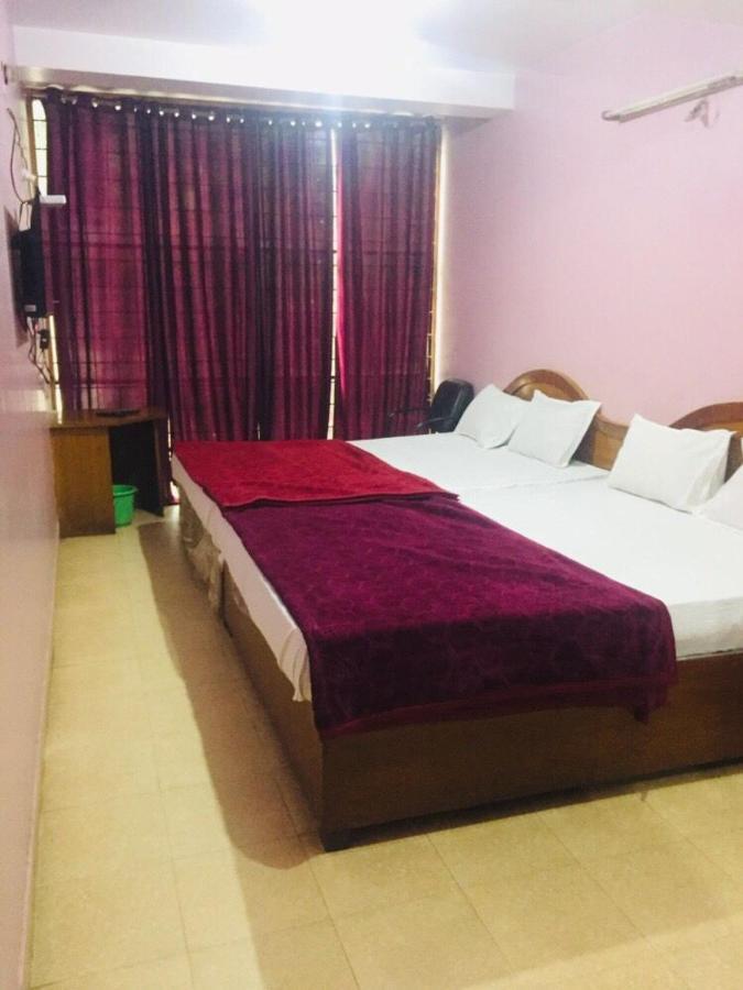 Hotel Nakshatra Ooty Luaran gambar