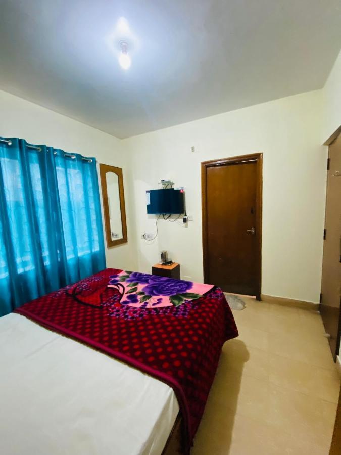 Hotel Nakshatra Ooty Luaran gambar
