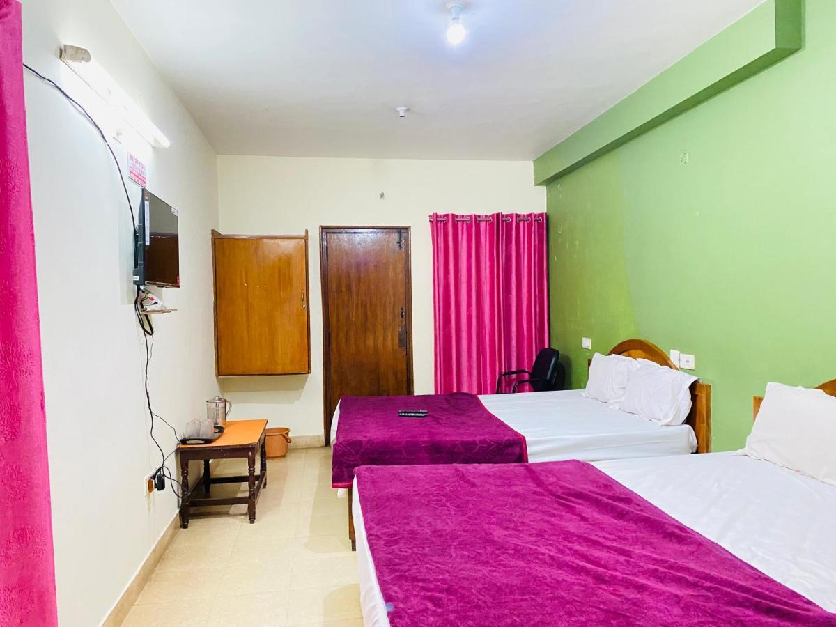 Hotel Nakshatra Ooty Luaran gambar